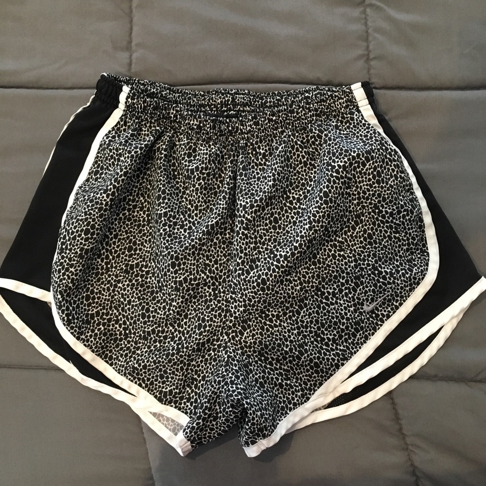 ❌ SOLD ❌ Nike Tempo Shorts